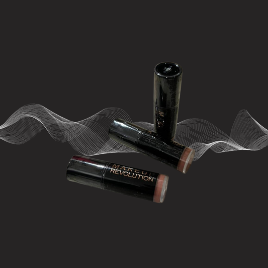 LABIAL SATIN REVOLUTION